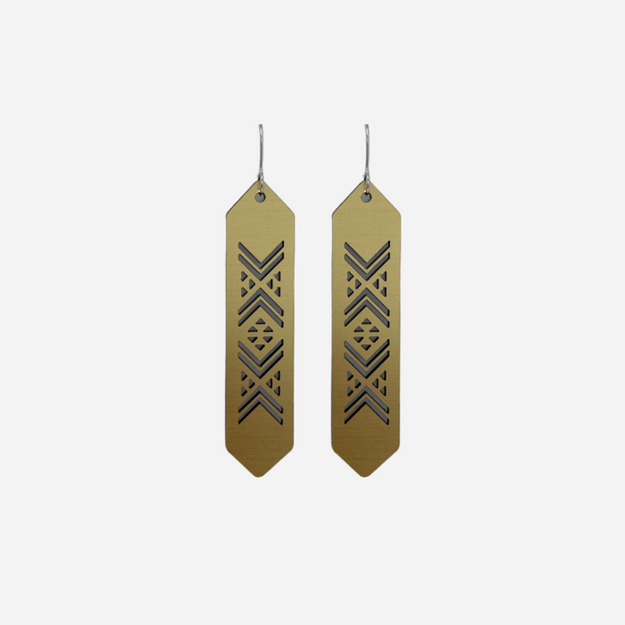 Earrings - Tāniko