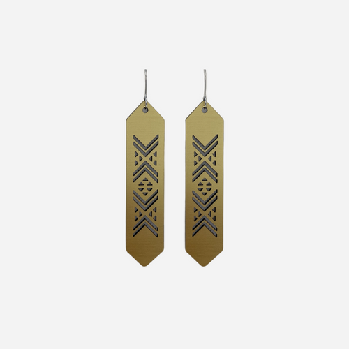 Earrings - Tāniko