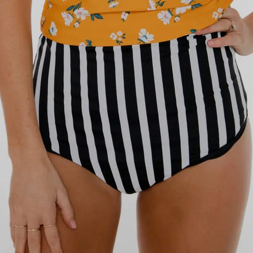 Nalia Ultra High Rise Reversible Bottoms